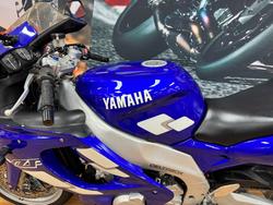 1998 Yamaha YZF600R BLUE
