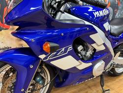 1998 Yamaha YZF600R BLUE