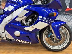 1998 Yamaha YZF600R BLUE
