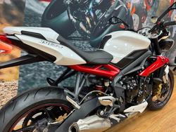 2016 Triumph STREET TRIPLE R WHITE