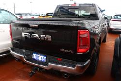 2022 RAM
1500 Laramie RamBox