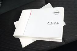 2020 Nissan
X-TRAIL ST