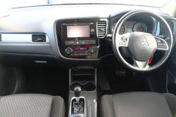 2014 Mitsubishi
Outlander ES