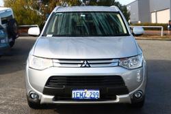 2014 Mitsubishi
Outlander ES