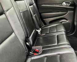 2012 Jeep
                Grand Cherokee Overland