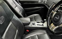 2012 Jeep
                Grand Cherokee Overland