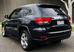 2012 Jeep
                Grand Cherokee Overland