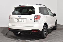 2016 Subaru
Forester 2.0D-L