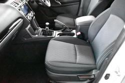 2016 Subaru
Forester 2.0D-L