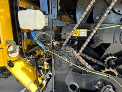 2006 New Holland Br750a