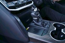 2022 Toyota
Landcruiser LC300 3.3L V6 DSL VX 7 Seats