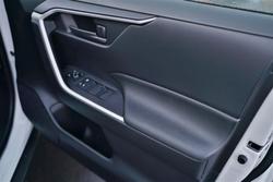 2022 Toyota
                Rav4 Hybrid RAV4 2WD Hybrid CVT GX + Display Audio (SS)