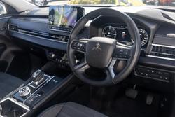2024 Mitsubishi
Outlander PHEV Aspire