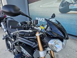 2011 Triumph SPEED TRIPLE Black