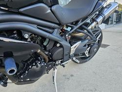 2011 Triumph SPEED TRIPLE Black