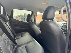 2021 Nissan
Navara PRO-4X