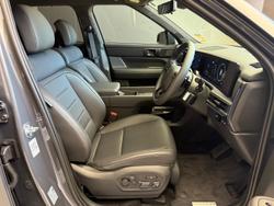 2025 Hyundai
Santa Fe Hybrid Calligraphy