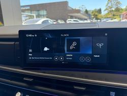 2025 Hyundai
Santa Fe Hybrid Calligraphy