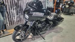 2025 Harley-davidson FLHX STREET GLIDE (117) Vivid Black