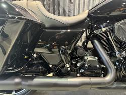 2025 Harley-davidson FLHX STREET GLIDE (117) Vivid Black