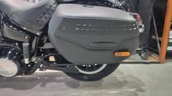 2025 Harley-davidson FLHC HERITAGE CLASSIC 117 Vivid Black