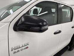 2021 Toyota Hilux SR GUN126R 4X4 Dual Range Glacier White