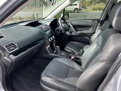 2016 SUBARU
FORESTER 2.5i-S