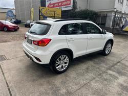 2018 MITSUBISHI
                ASX ES (2WD)