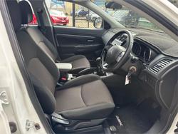 2018 MITSUBISHI
                ASX ES (2WD)