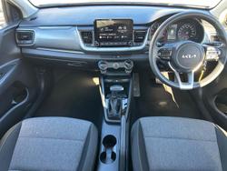 2022 Kia
Stonic S
