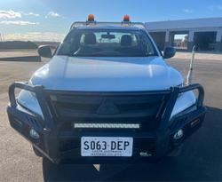 2019 Mitsubishi
Triton GLX