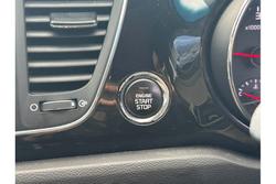 2016 Kia
Carnival SLi