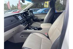 2016 Kia
Carnival SLi
