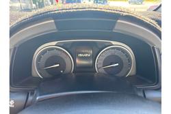 2016 Isuzu
MU-X LS-T