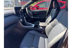 2024 Toyota
RAV4 XSE