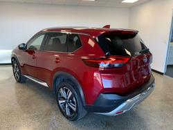 2024 NISSAN
                X-TRAIL Ti-L (4WD)