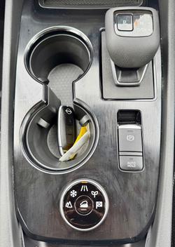2025 Nissan X-TRAIL ST