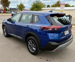 2025 Nissan X-TRAIL ST