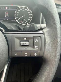 2025 Nissan X-TRAIL ST