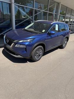 2025 Nissan X-TRAIL ST