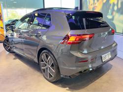 2025 Volkswagen
Golf 110TSI R-Line