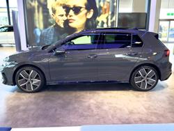2025 Volkswagen
Golf 110TSI R-Line
