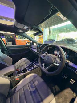 2025 Volkswagen
Golf 110TSI R-Line