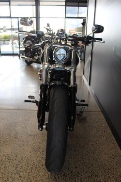 2025 Harley-davidson FXBR BREAKOUT (117)