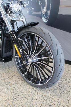 2025 Harley-davidson FXBR BREAKOUT (117)
