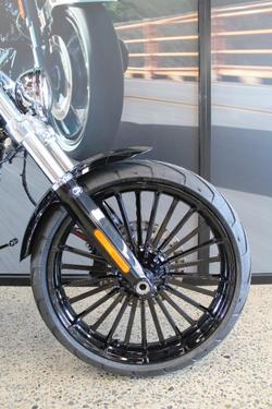 2025 Harley-davidson FXBR BREAKOUT (117)