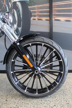 2025 Harley-davidson FXBR BREAKOUT (117)