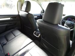 2019 Toyota Hilux SR5