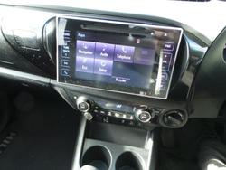 2019 Toyota Hilux SR5