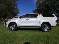 2019 Toyota Hilux SR5